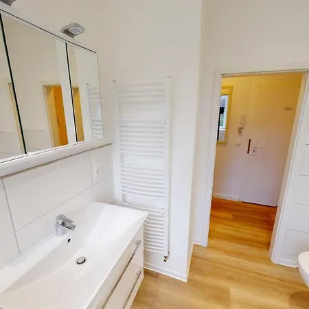 Lieblingsapartment No.3 Mit 2 Schlafzimmern In City-lage * Rostock